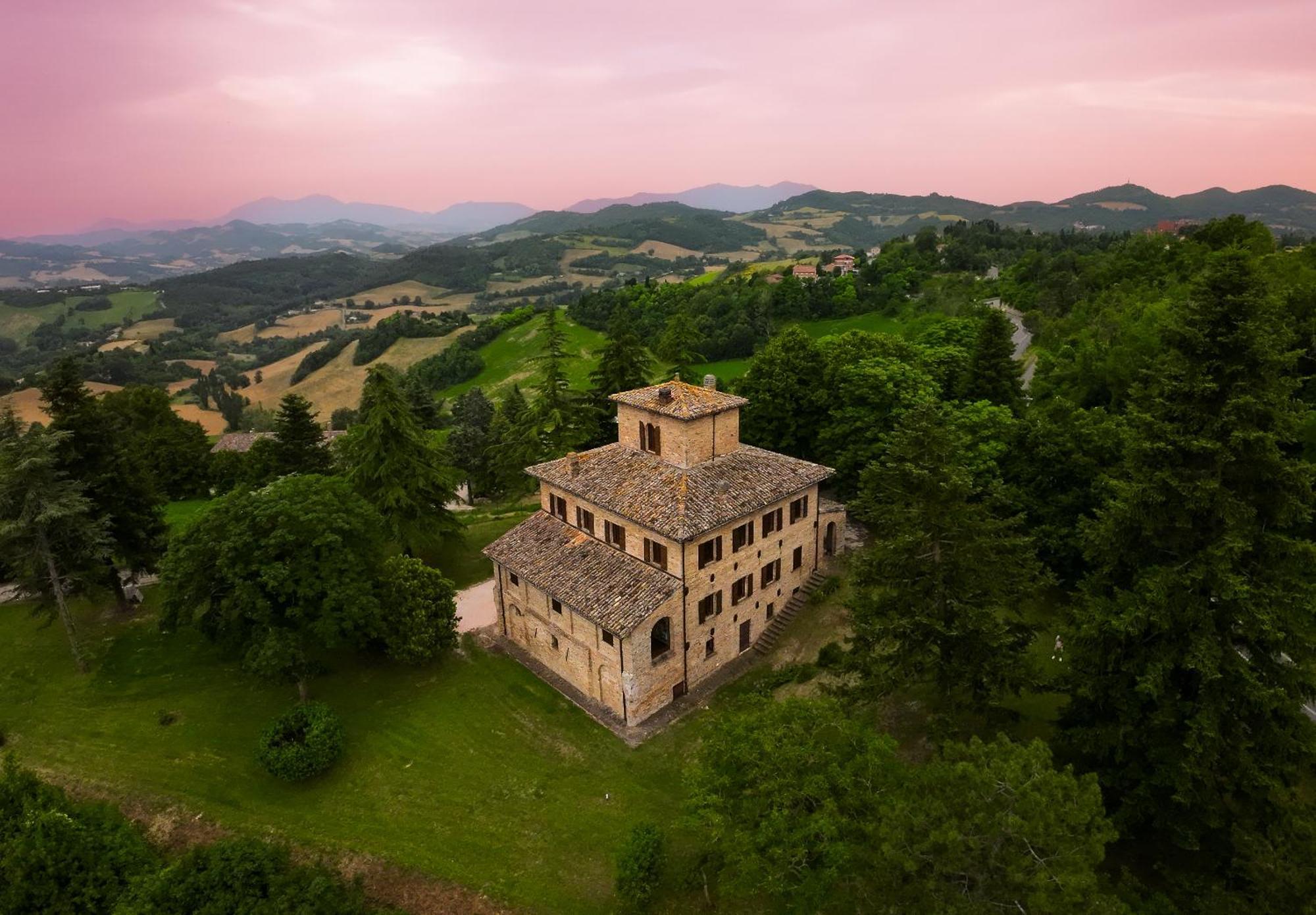 Villa Ca Paciotti Dal 1500 - Urbino E Rinascimento! Экстерьер фото