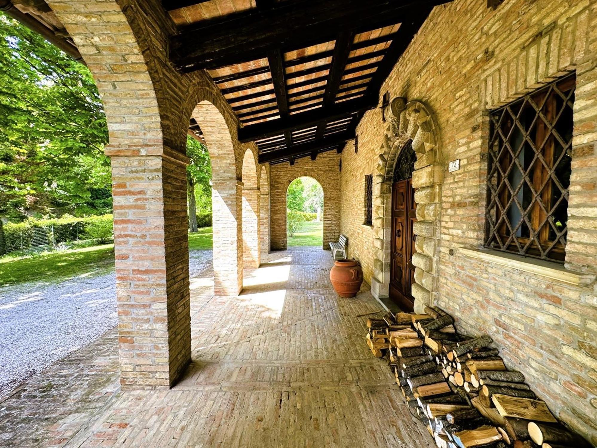 Villa Ca Paciotti Dal 1500 - Urbino E Rinascimento! Экстерьер фото