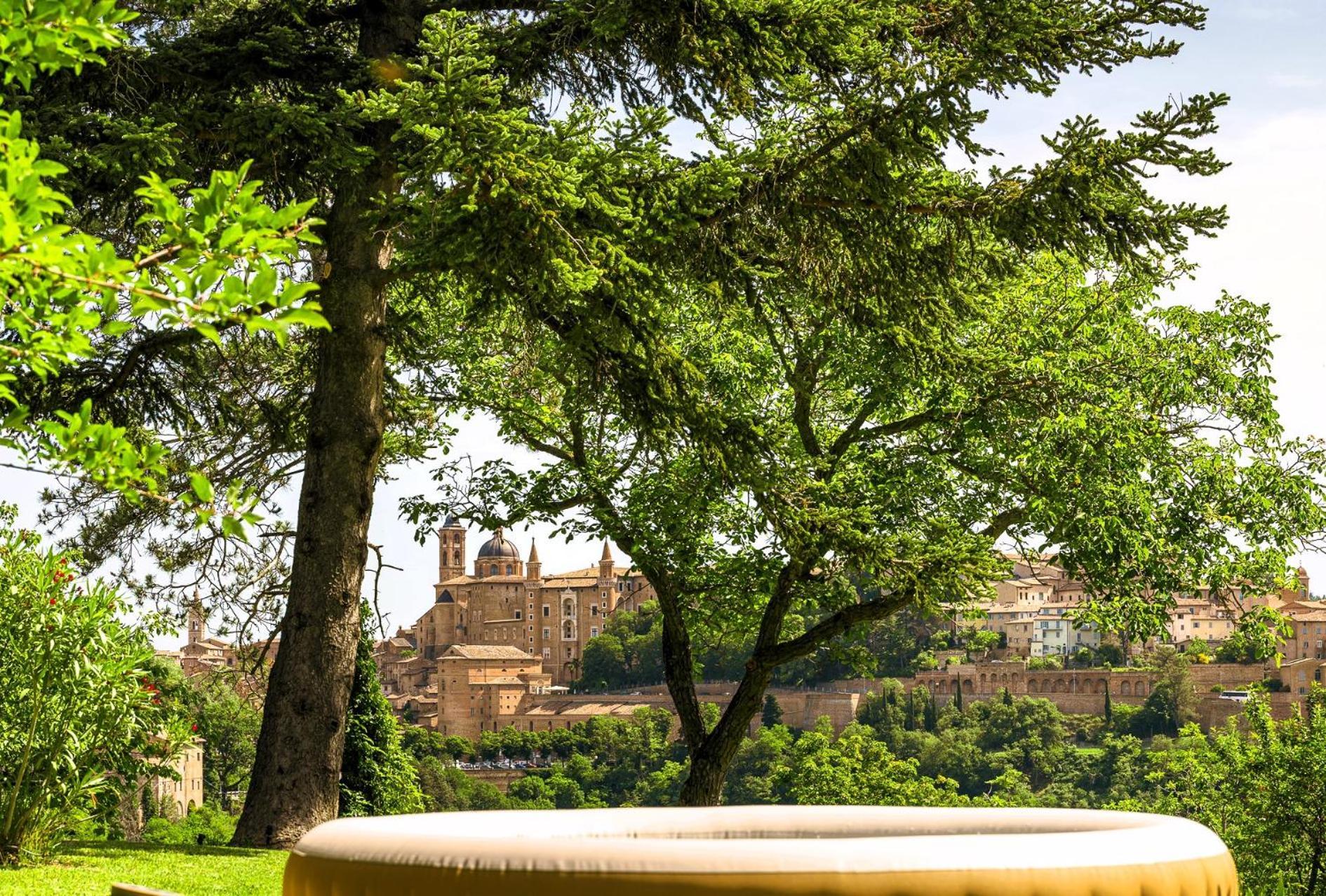 Villa Ca Paciotti Dal 1500 - Urbino E Rinascimento! Экстерьер фото